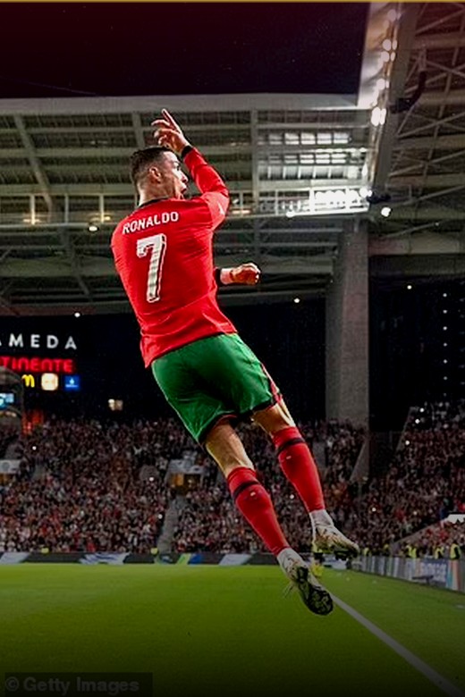 CR7 — Portugal